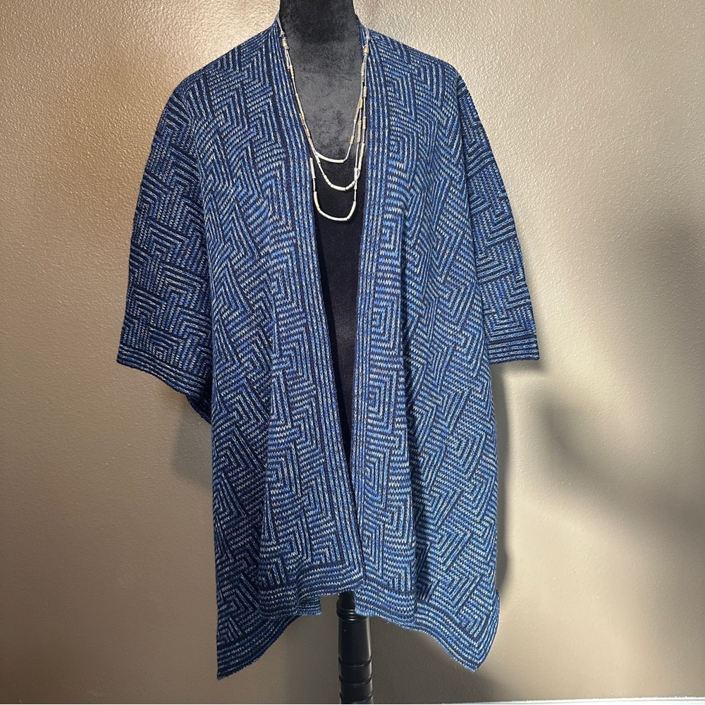 Amethyst Jeans Blue Geometric Women's Poncho